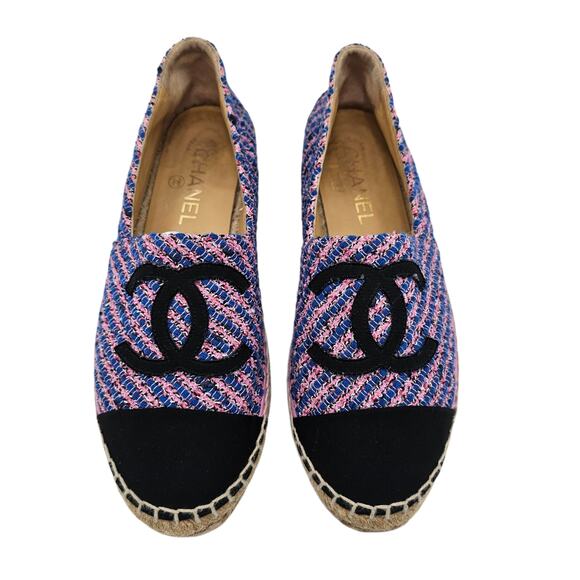 Chanel 23P CC Tweed Blue Pink Black Espadrille Cap Toe Slip On Size 38 US 7 7.5 - Picture 1 of 10